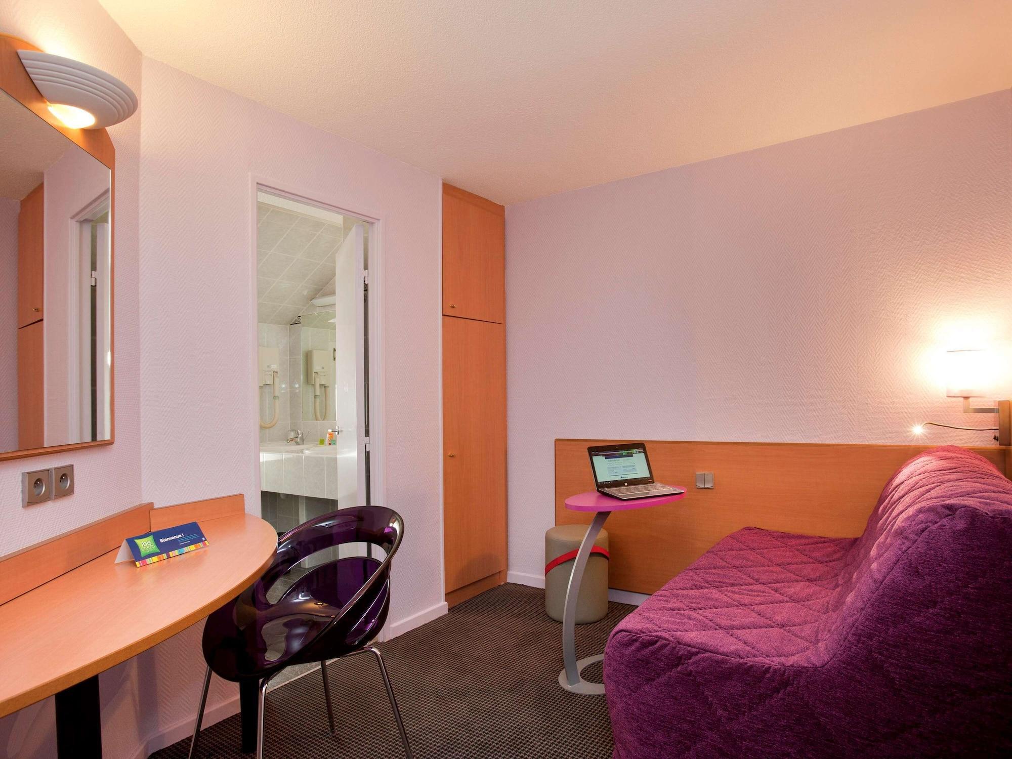 Отель Ibis Styles Bourg En Bresse Экстерьер фото