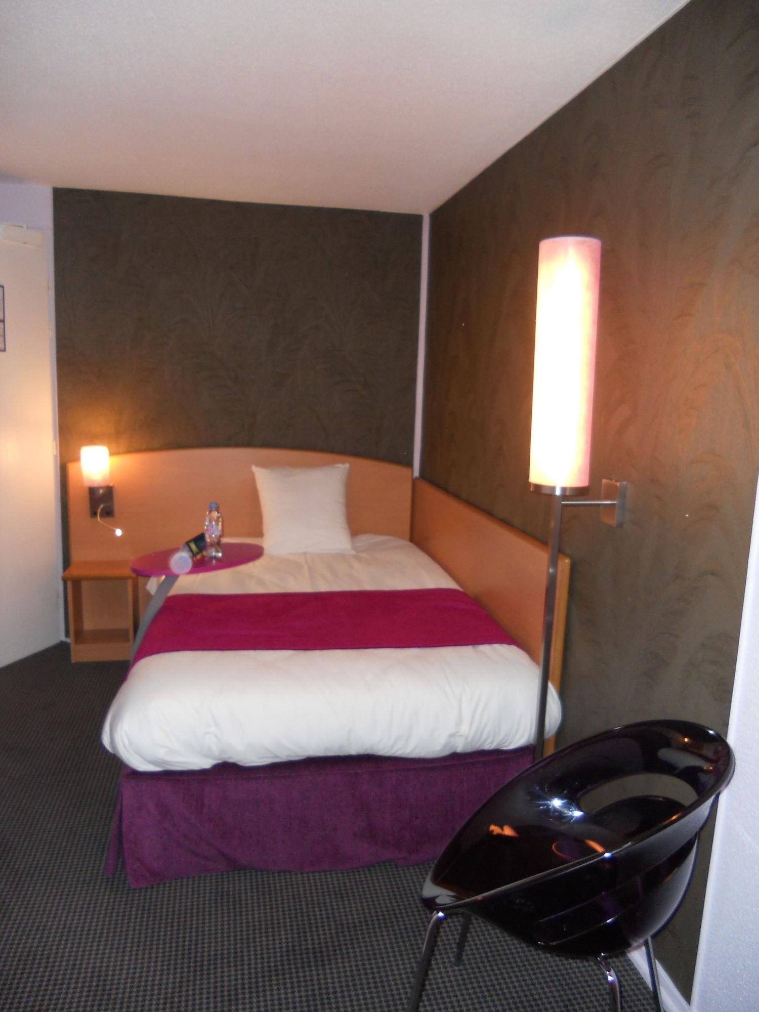 Отель Ibis Styles Bourg En Bresse Экстерьер фото